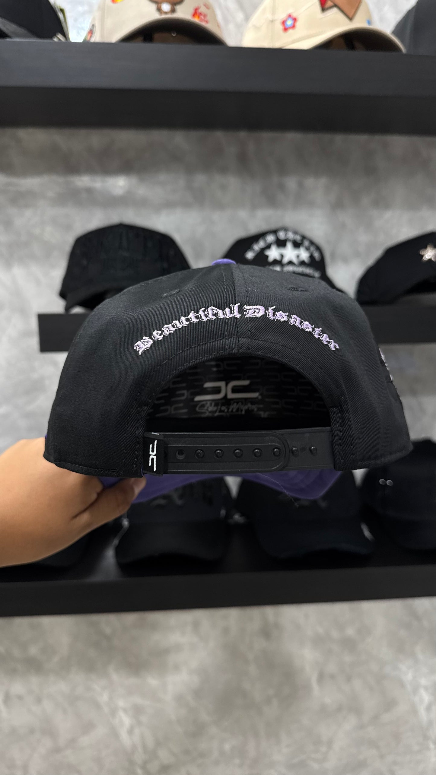 JC HATS “EMOTION”