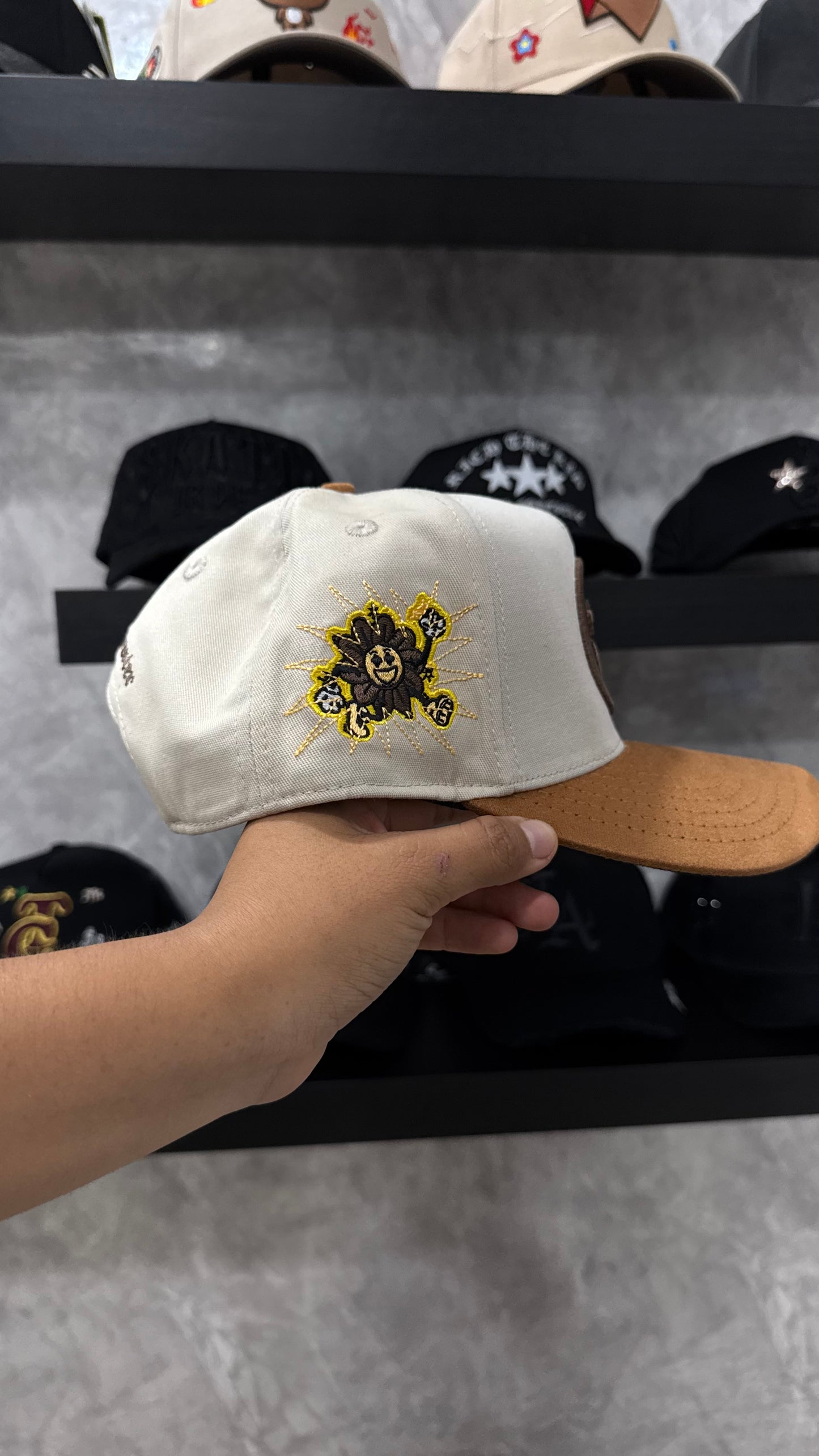 JC HATS “EMOTION”