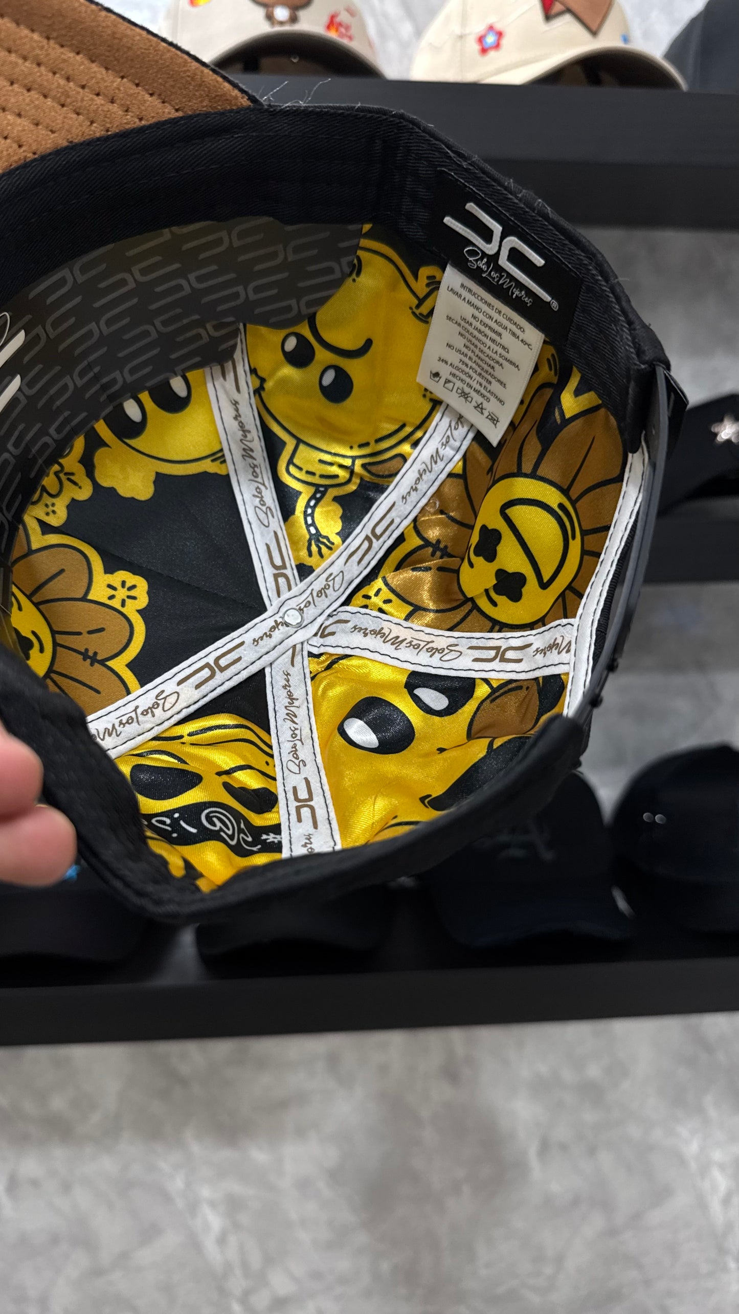 JC HATS “EMOTION”