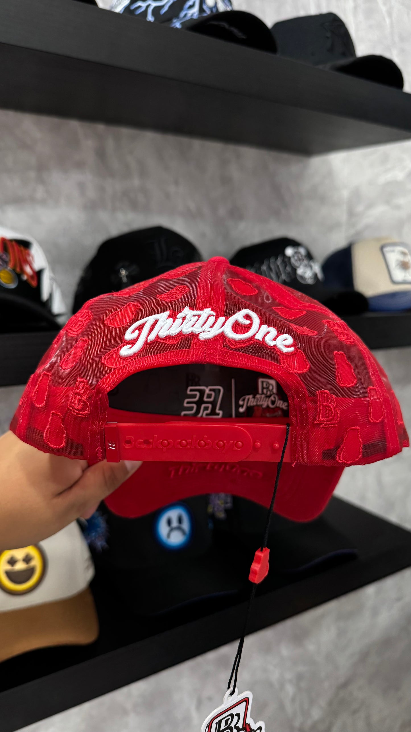 31 HATS x BACKPACK “LA MOCHILA”
