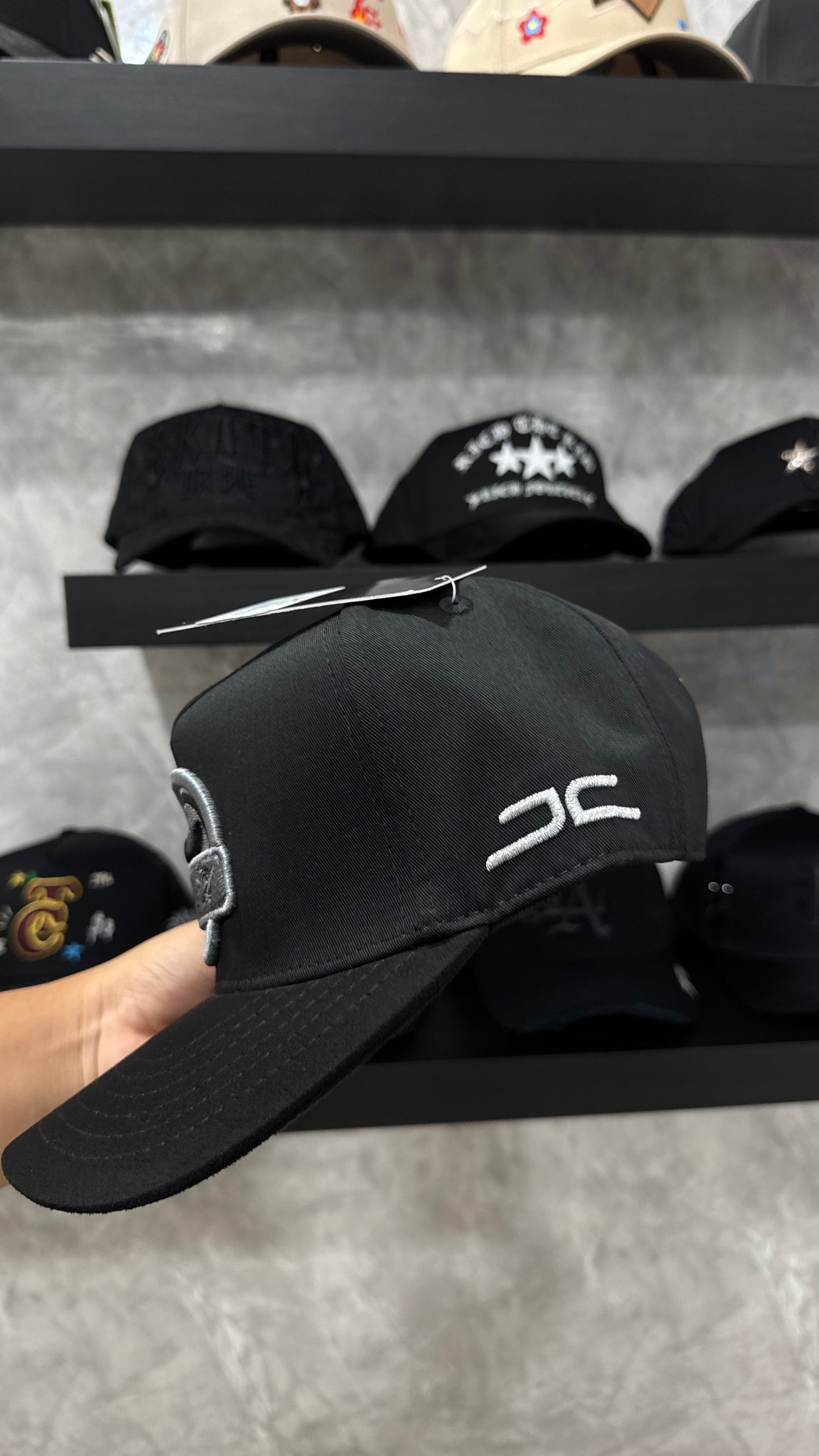 JC HATS “EMOTION”