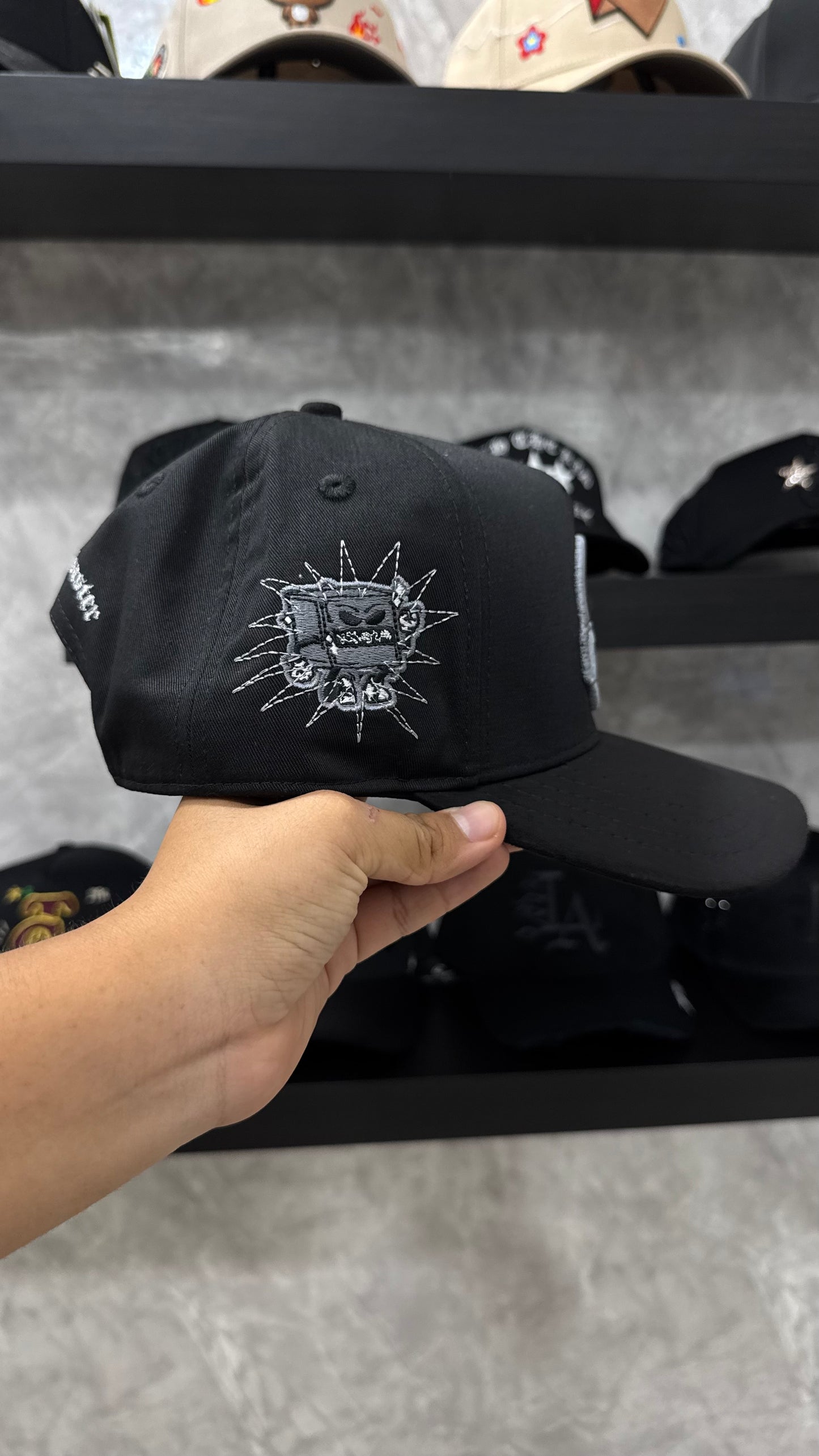 JC HATS “EMOTION”
