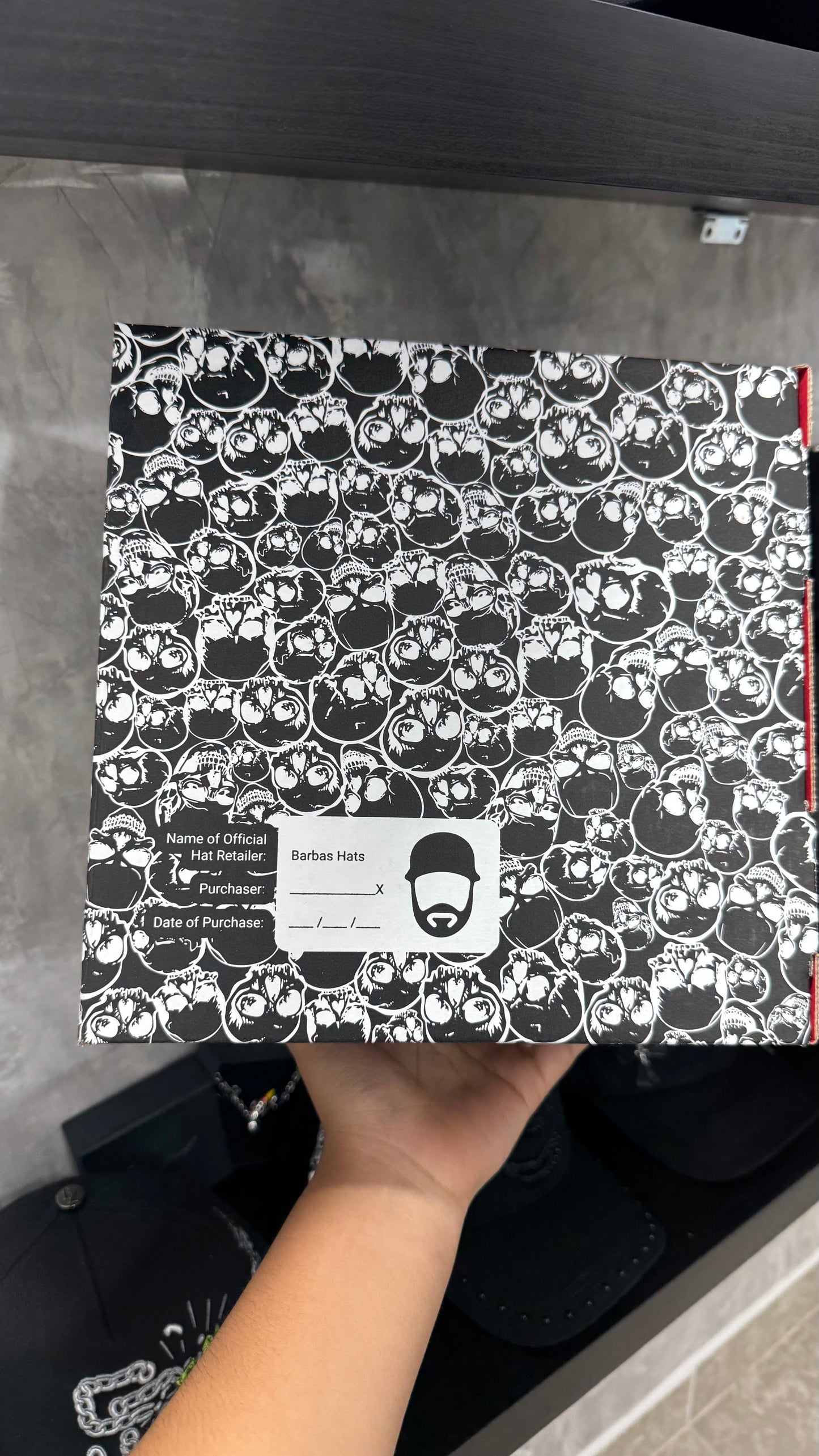 BARBAS HATS X RICH THE KID “CHROME BLACK” CON CAJA