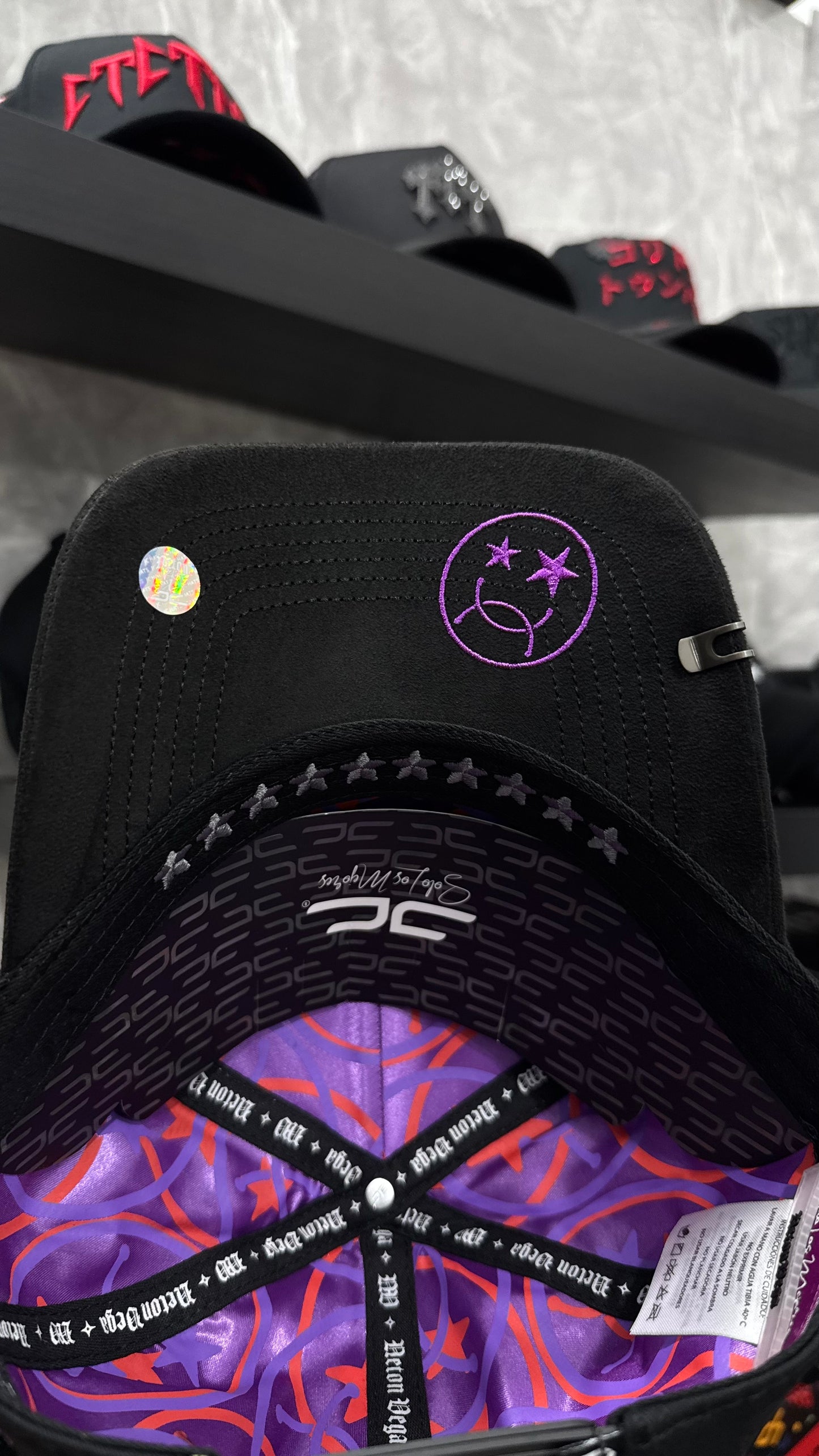 JC HATS X NETON “LOCO” (FULL SET: CAJA, CUBREPOLVO, CERTIFICADO)