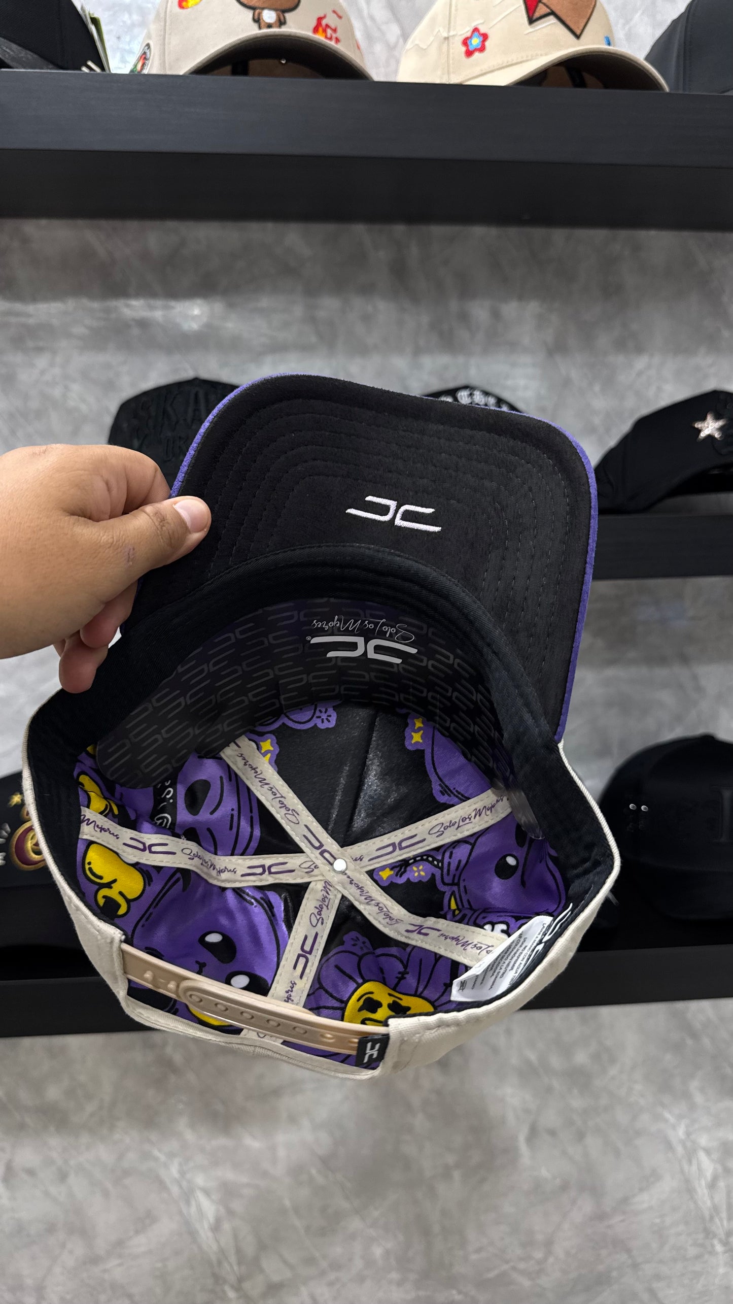 JC HATS “EMOTION”