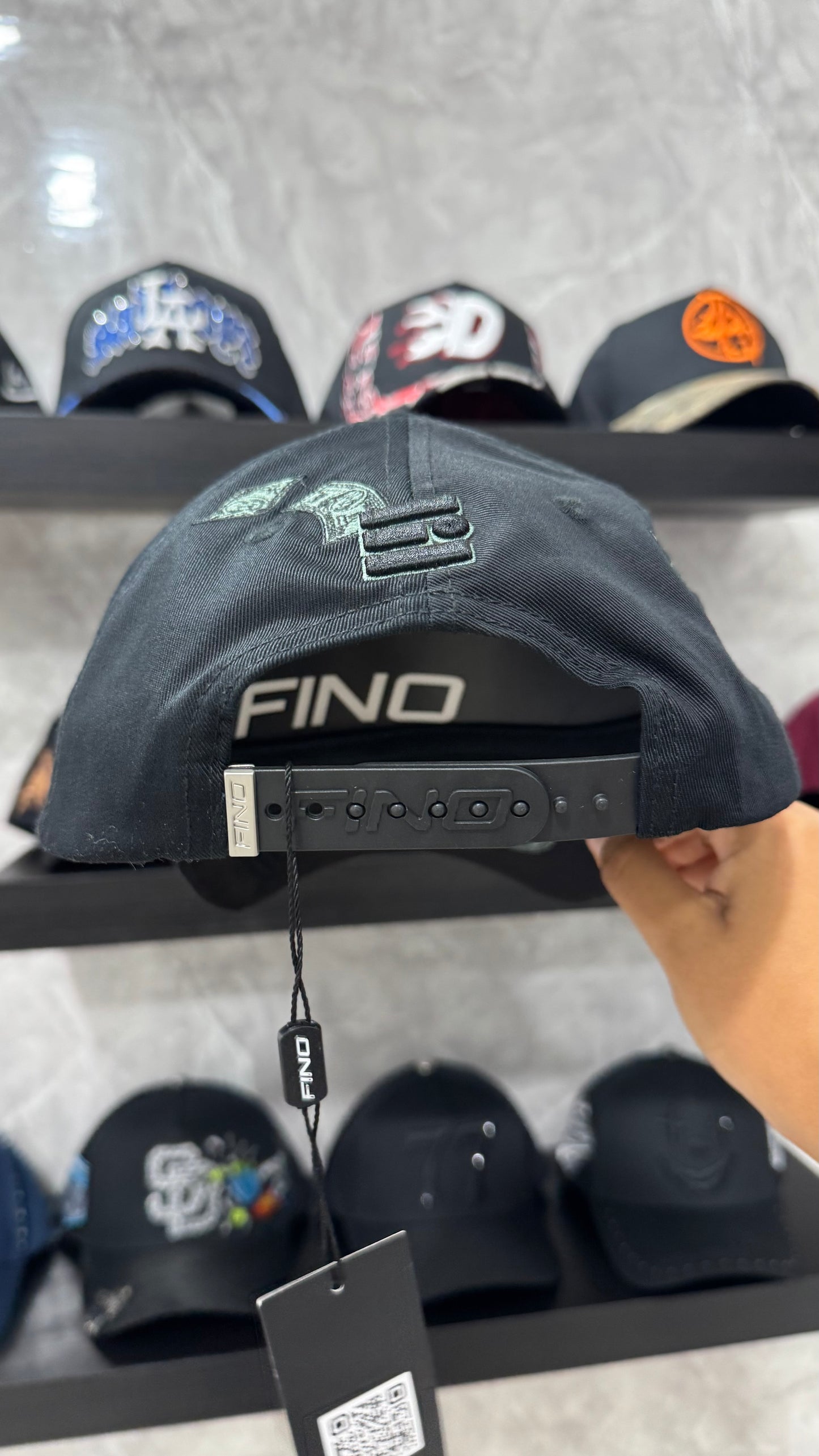FINO X MARCA REGISTRADA “DÉJENME HACER DINERO”