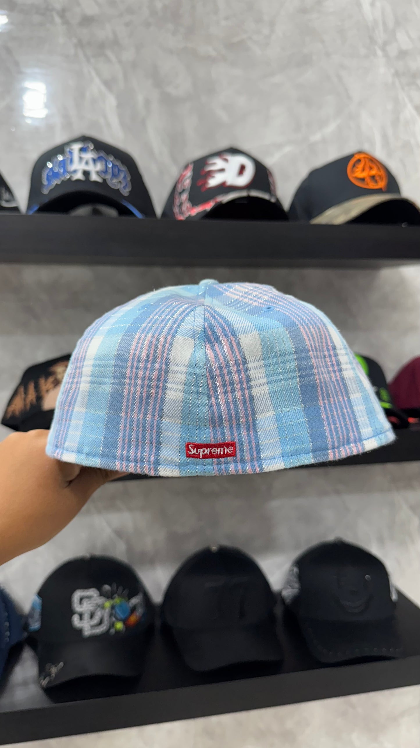 SUPREME X NEW ERA “S” 7 3/8