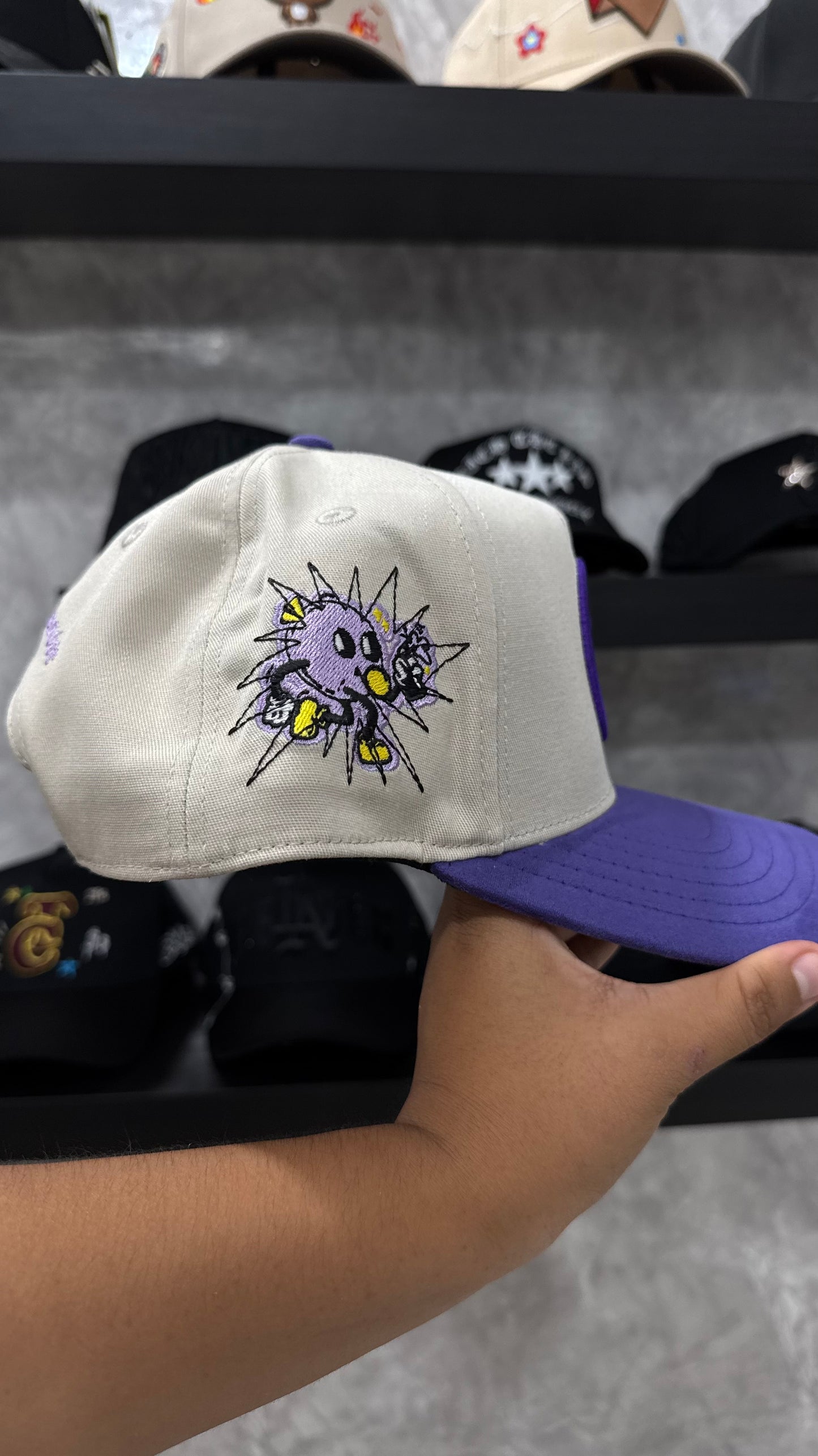 JC HATS “EMOTION”