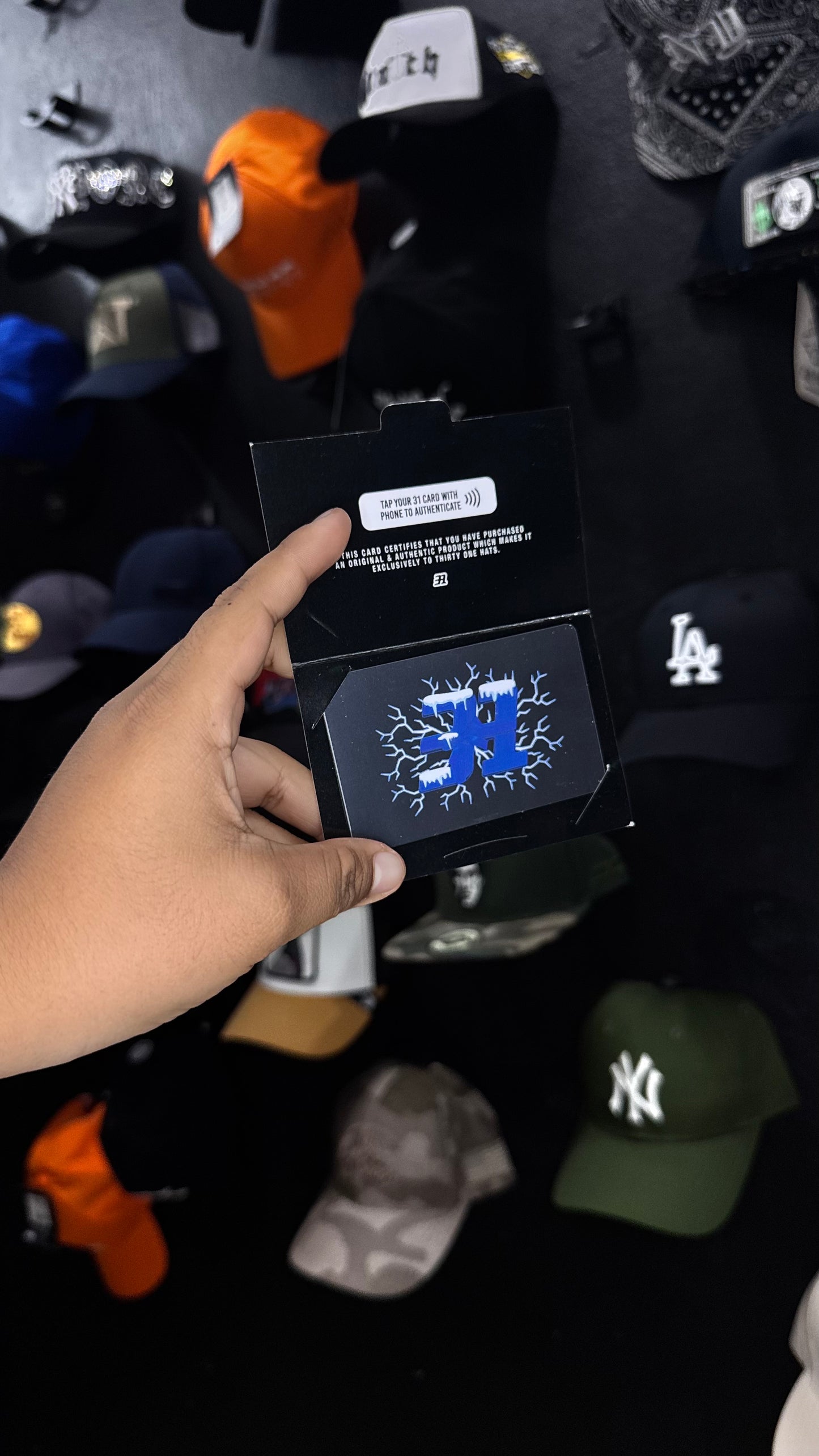 31 HATS “ LA ELECTRIC”