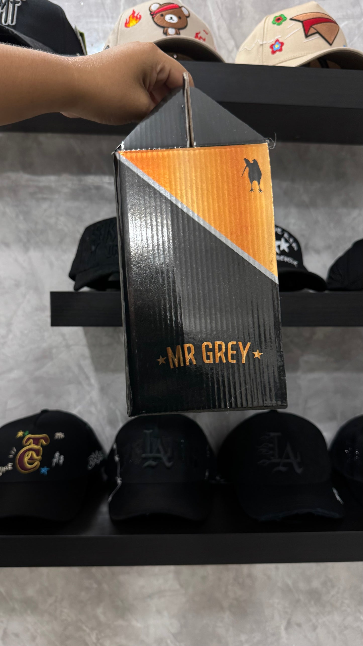 FLORENCE CAPS x MR GREY “CHAMPIONSHIP”