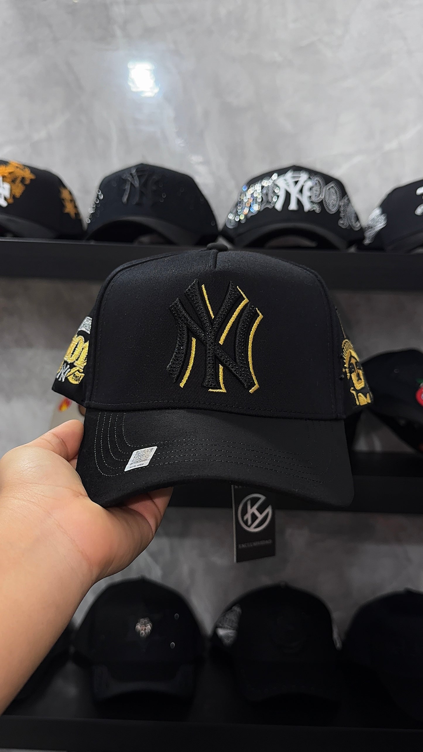 BIGG BOSS "NY DORADA"