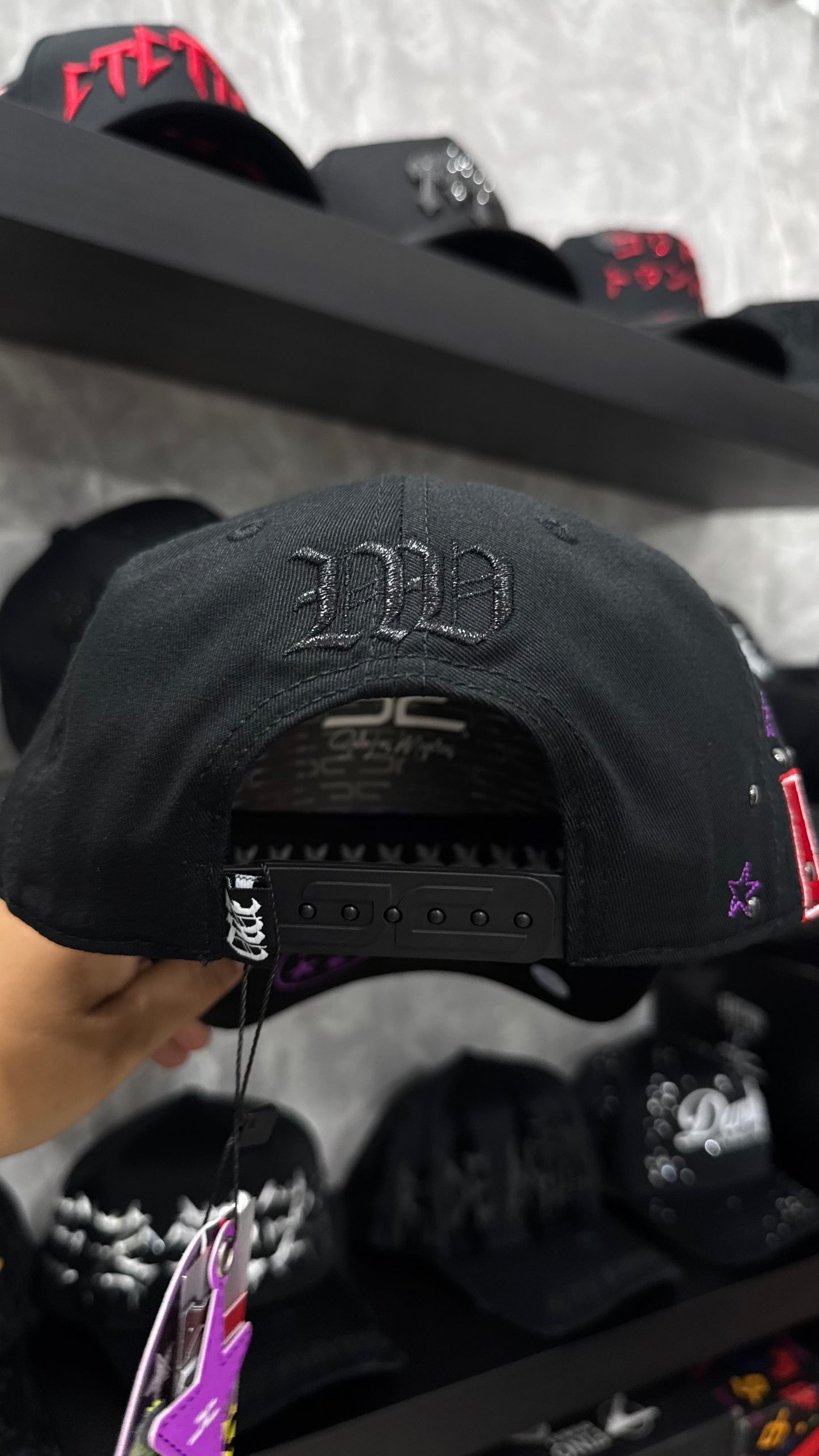 JC HATS X NETON “LOCO” (FULL SET: CAJA, CUBREPOLVO, CERTIFICADO)