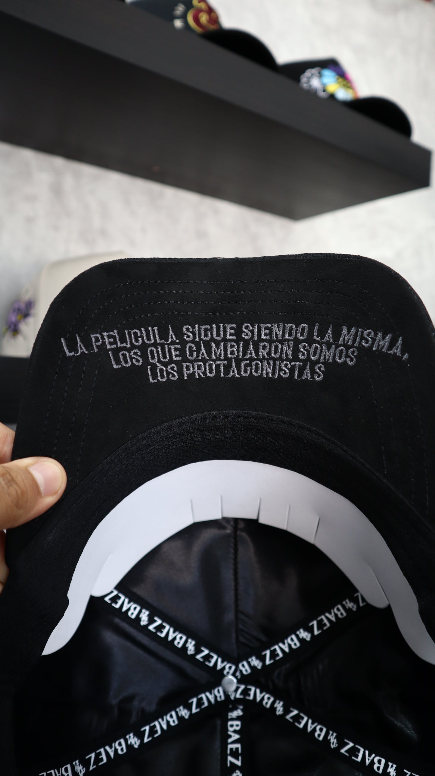 BÁEZ X VÍCTOR MENDIVIL “CAPITAZ”