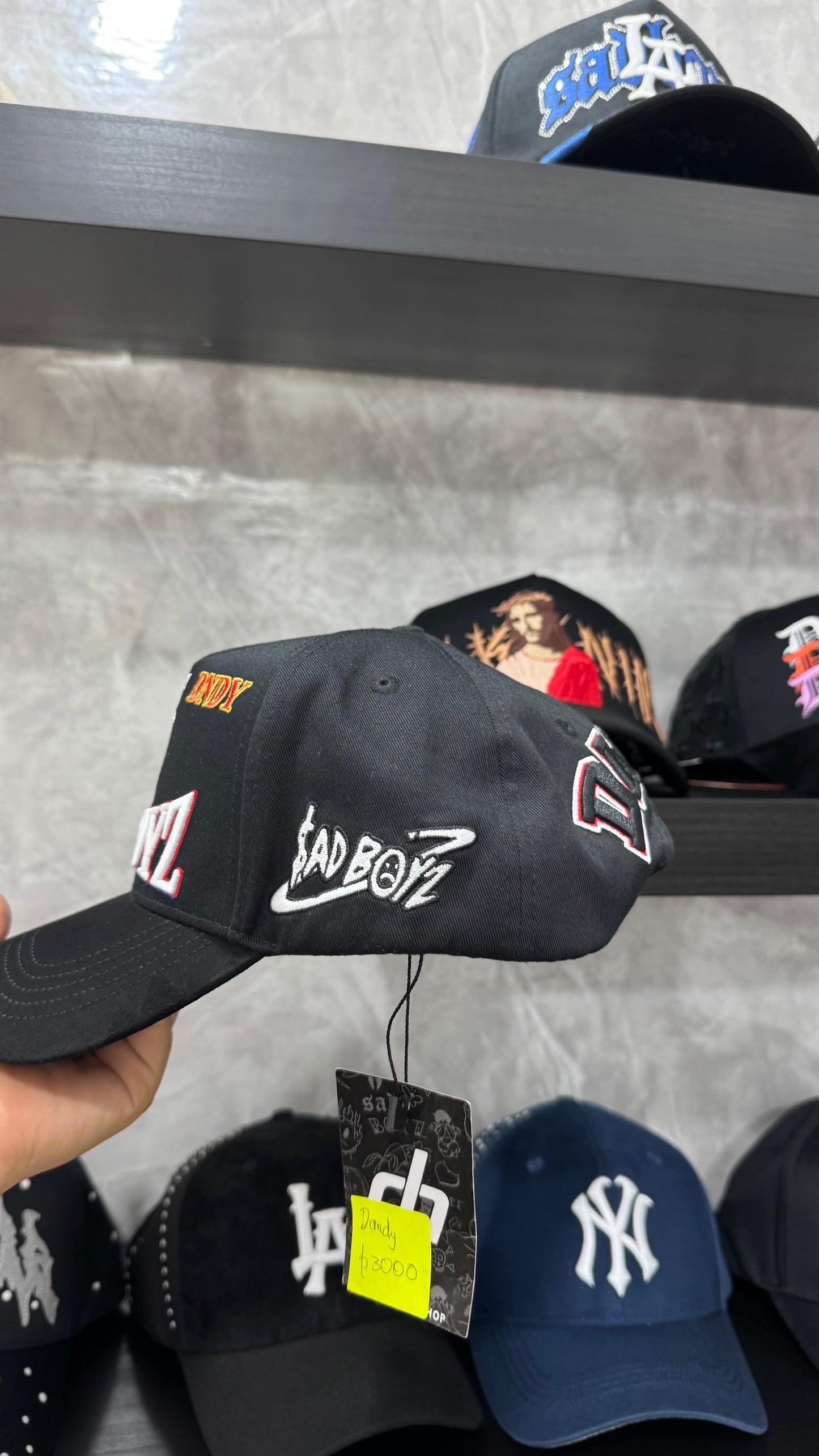 DANDY HATS X JUNIOR H “COMO JORDAN”