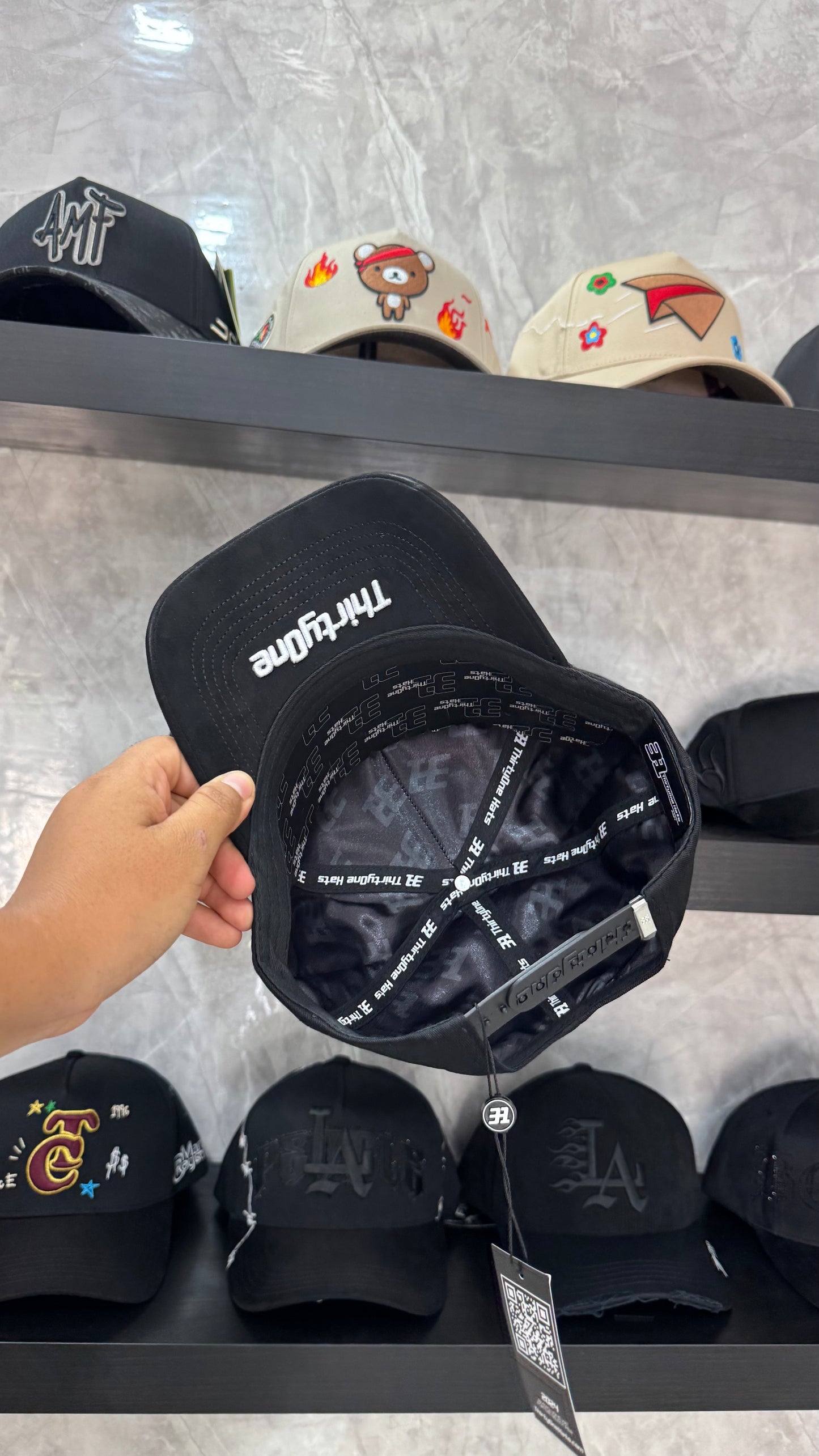 31 HATS “CRISTALS”