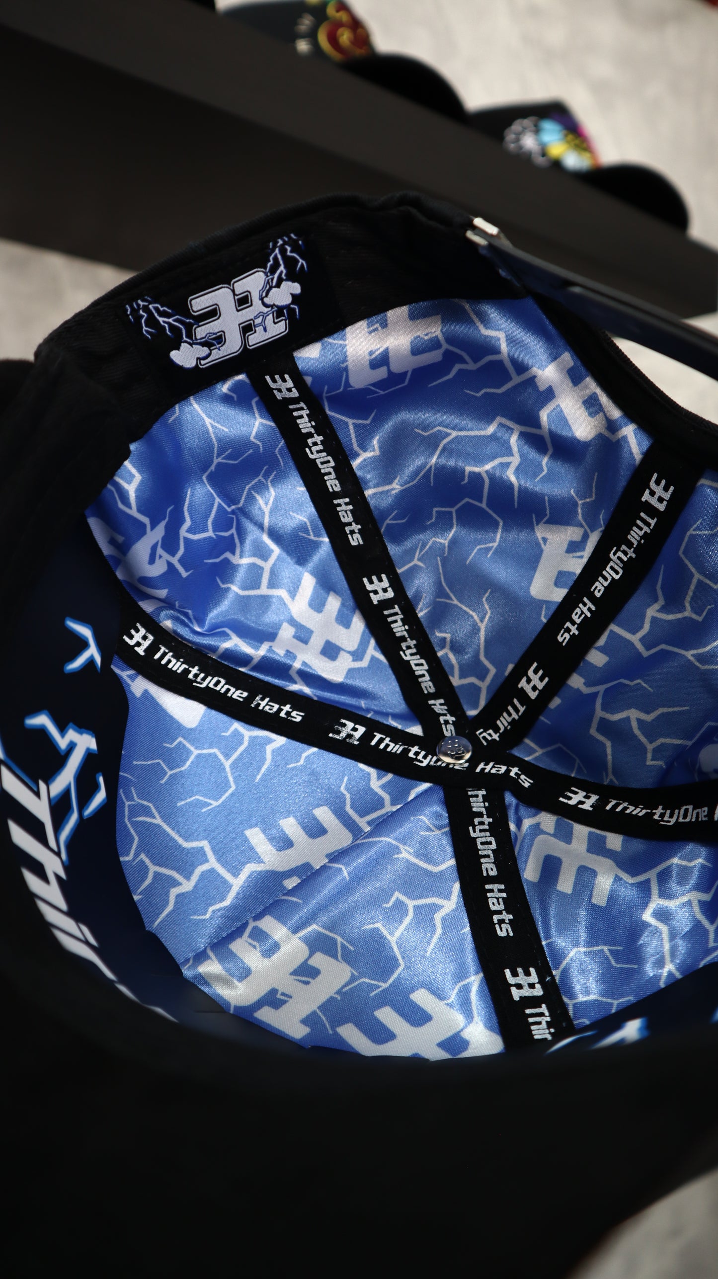 31 HATS “THUNDER”