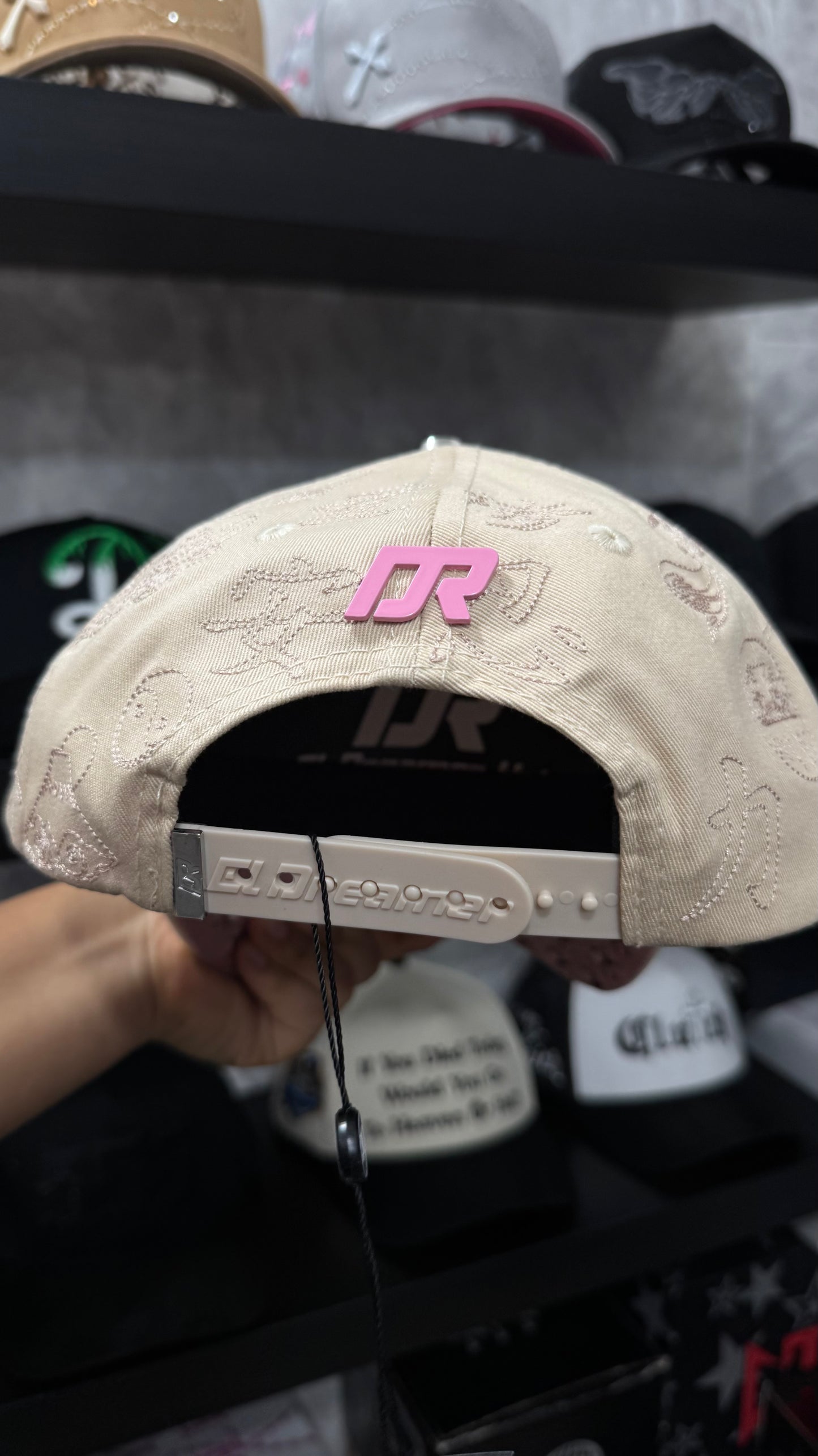 DREAMER BEIGE ANIVERSARIO