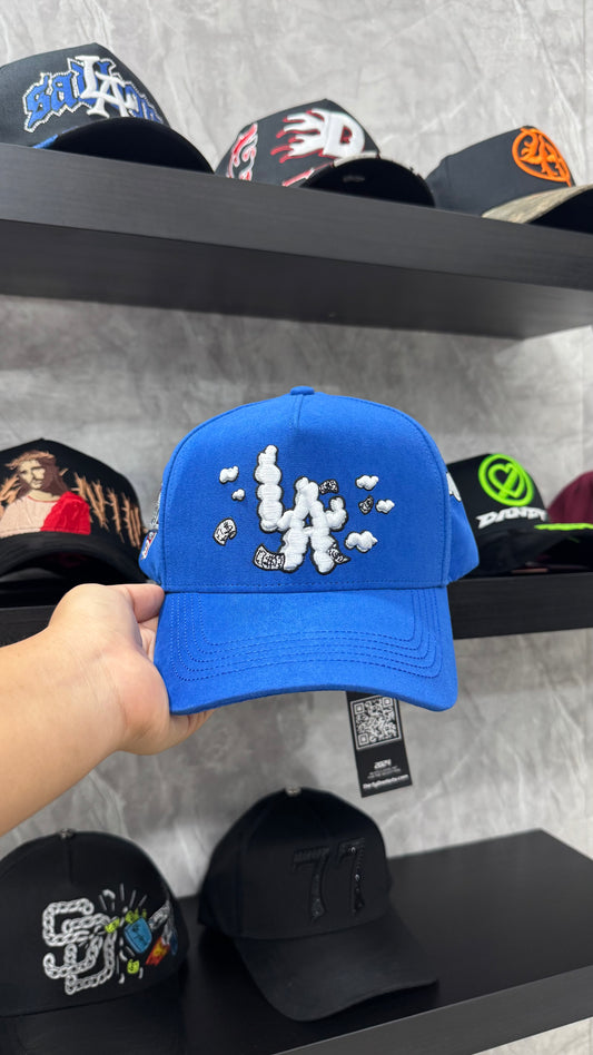 31 HATS “LA CLOUDS”