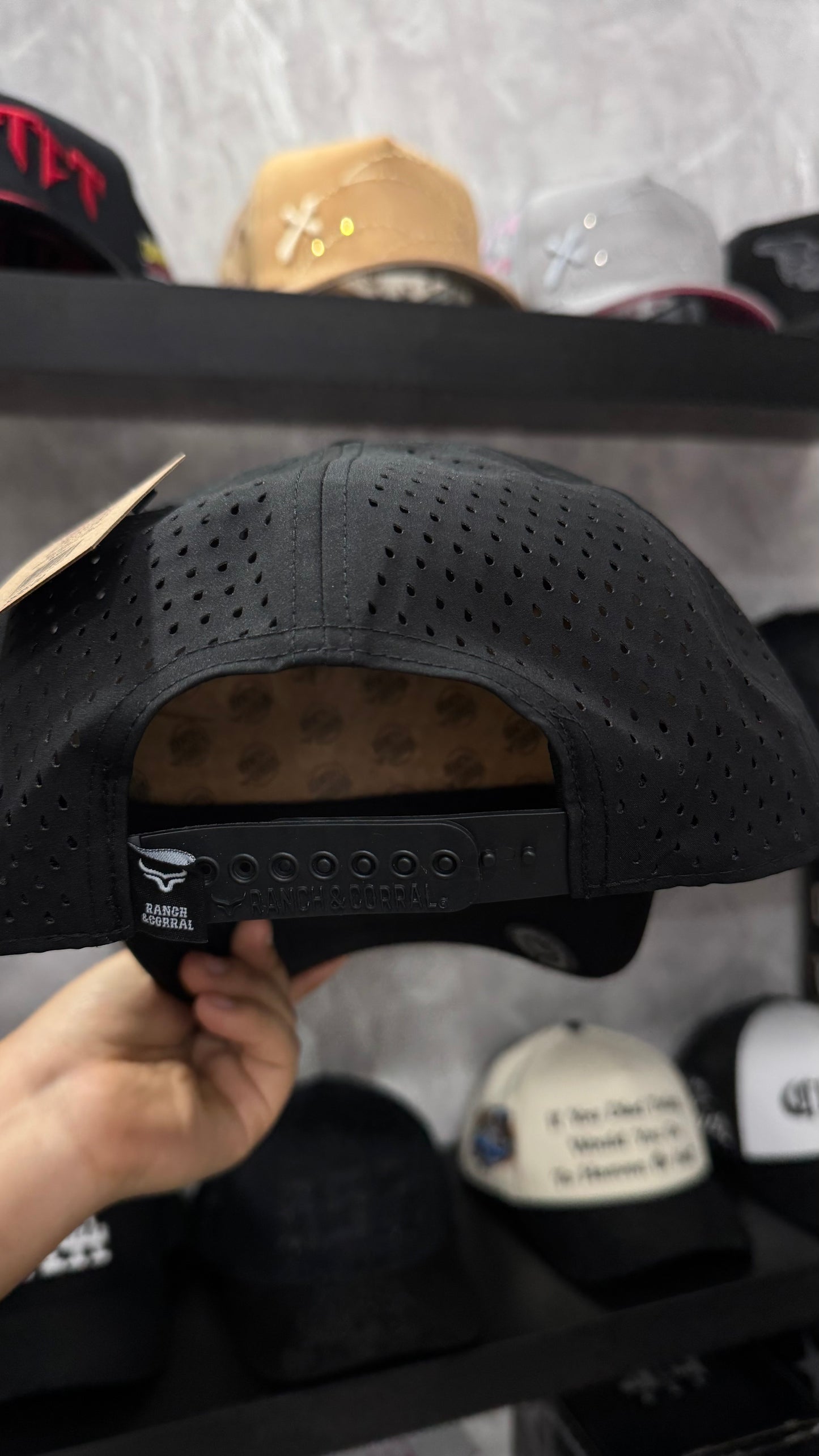 RANCH Y CORRAL “CLASSIC 37”