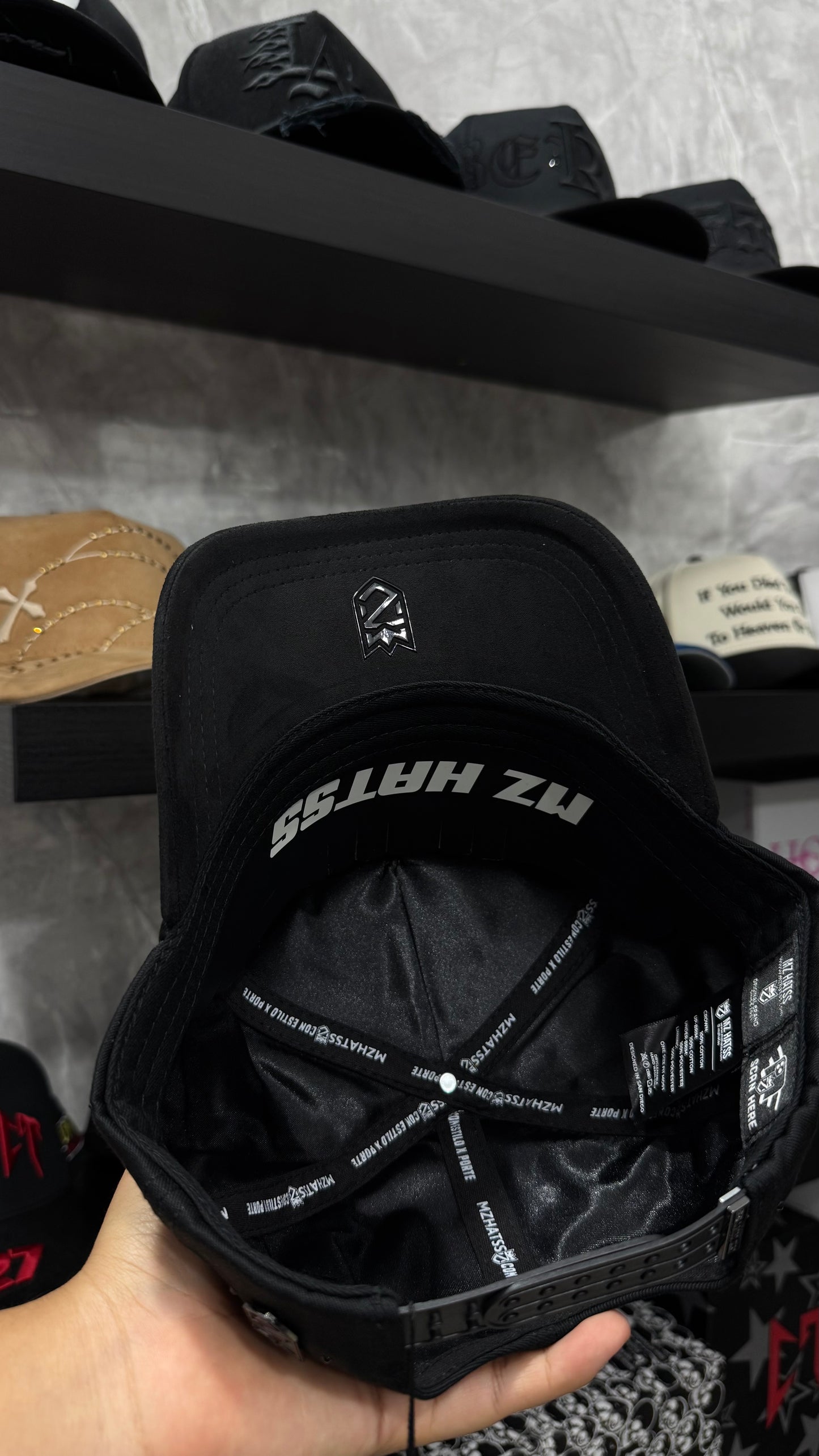 MZ HATS “THE WORLD IS YOURS”