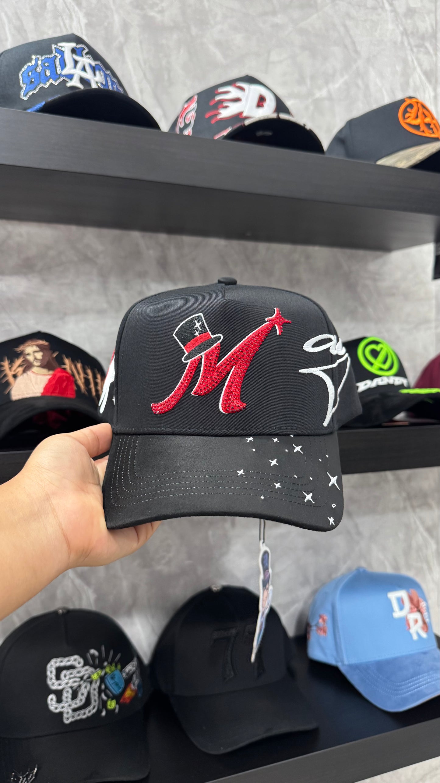 31 HATS “ EL MAGO”