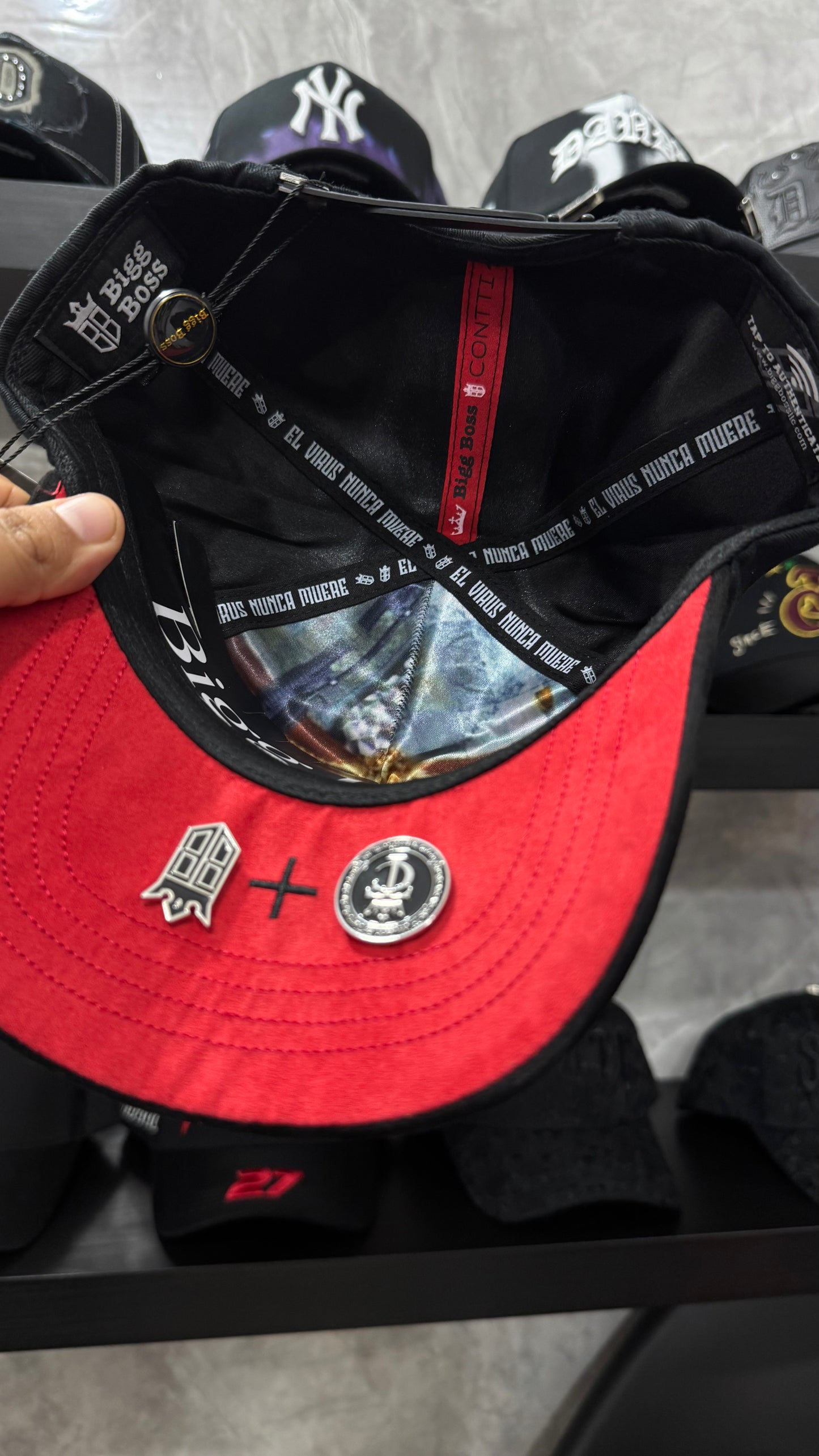 BIGG BOSS “EL VIRUS”