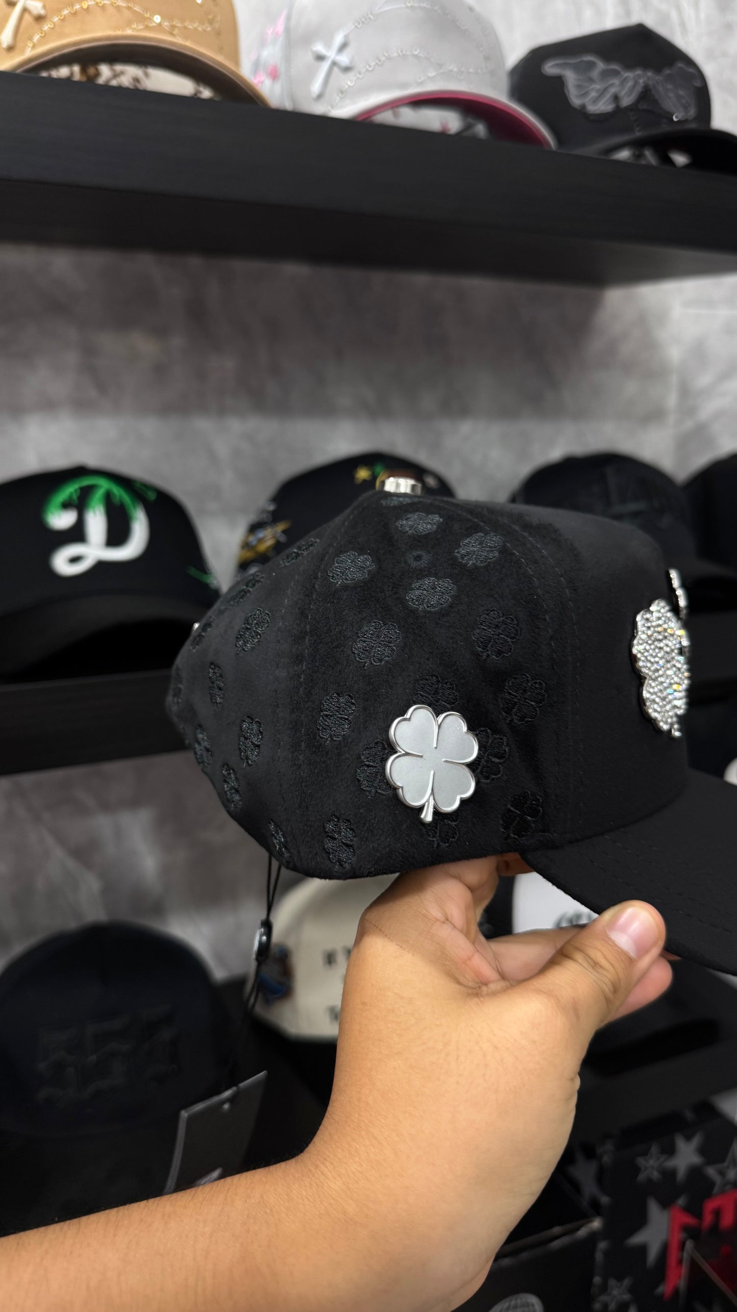 DREAMER TREBOL PLATEADO