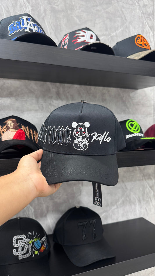 31 HATS “KILLS” INCLUYE LLAVERO