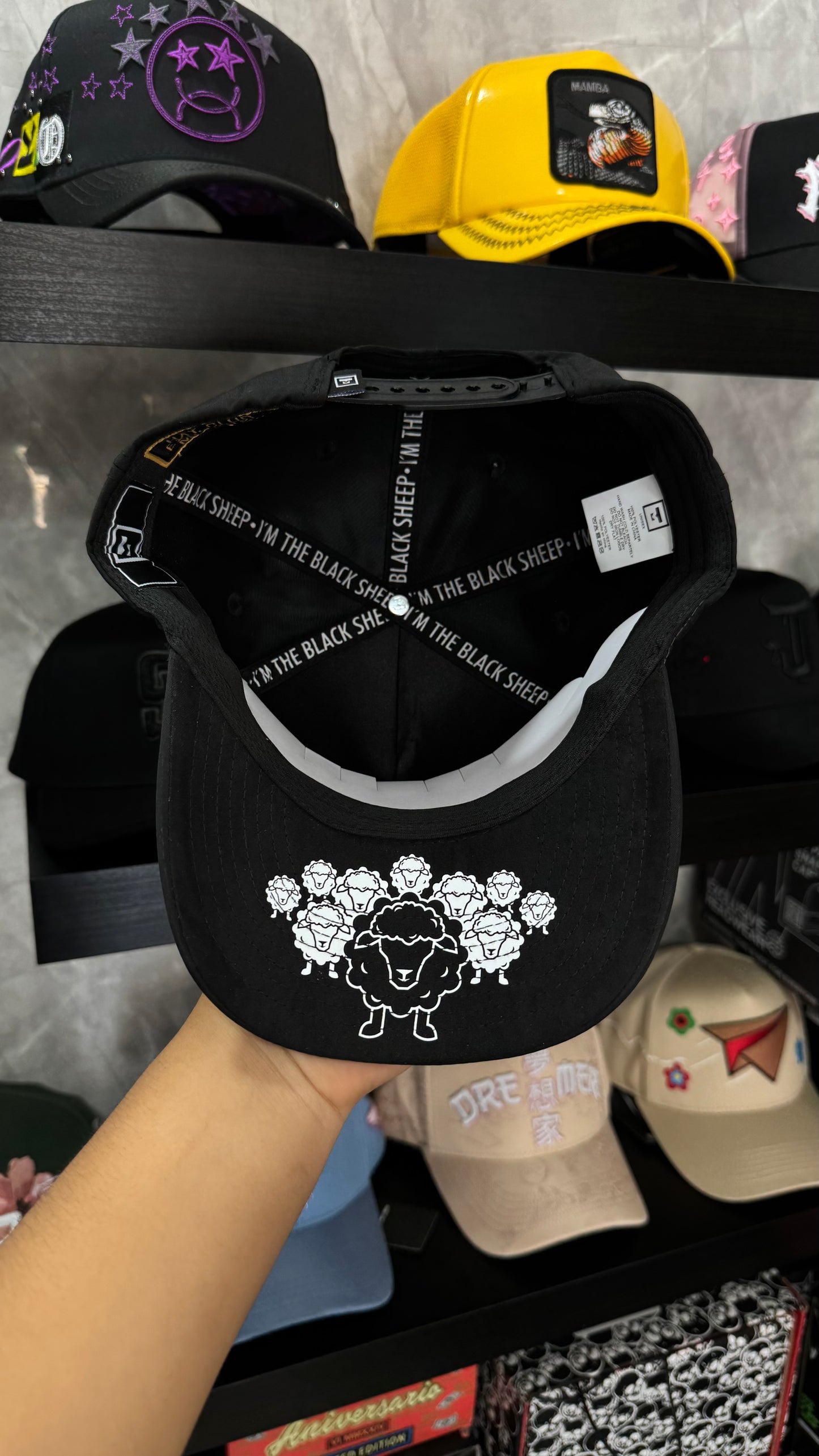 MT BRAND “OVEJA NEGRA”